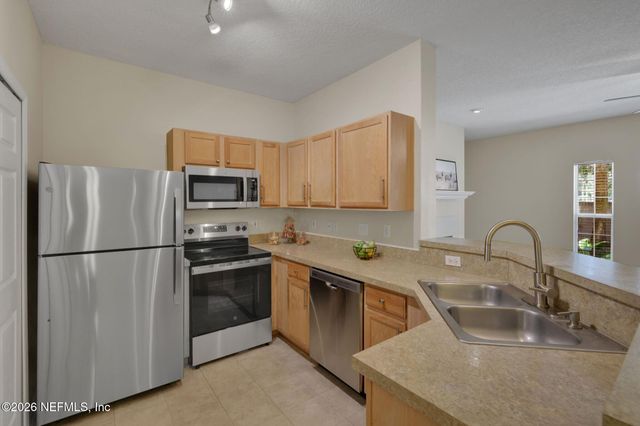 24 JARDIN DE MER Place 24, Jacksonville Beach, FL 32250