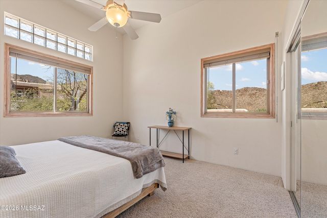 6262 W Trails End Road, Tucson, AZ 85745