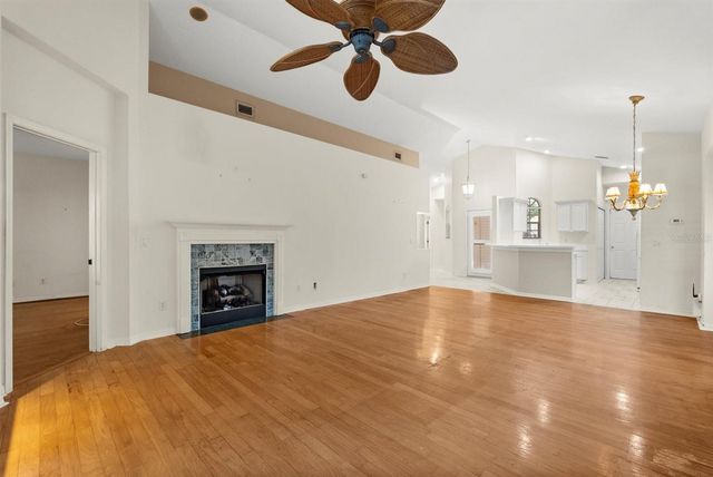 9071 SAINT ANDREWS WAY, Mount Dora, FL 32757