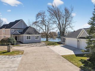 102 N Front Street # 3, Syracuse, IN 46567