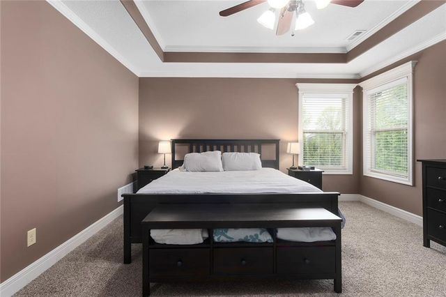 1809 NE Parks Summit Boulevard, Lee's Summit, MO 64064