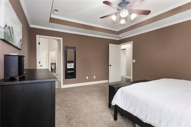 1809 NE Parks Summit Boulevard, Lee's Summit, MO 64064