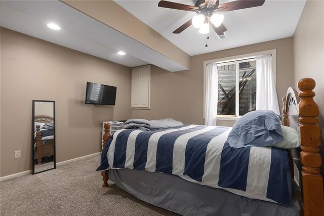 1809 NE Parks Summit Boulevard, Lee's Summit, MO 64064