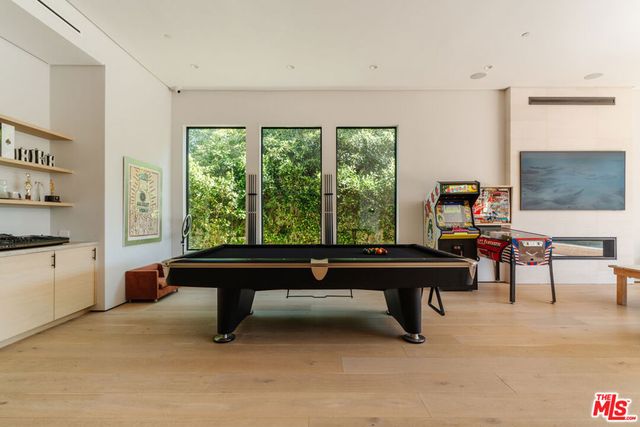 819 N Ogden Drive, Los Angeles, CA 90046
