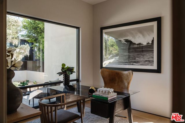 819 N Ogden Drive, Los Angeles, CA 90046