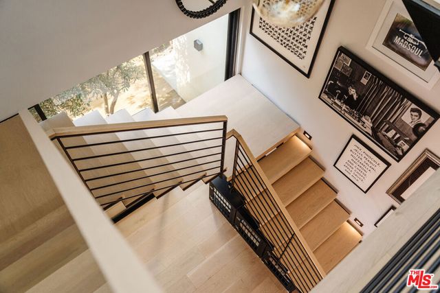819 N Ogden Drive, Los Angeles, CA 90046