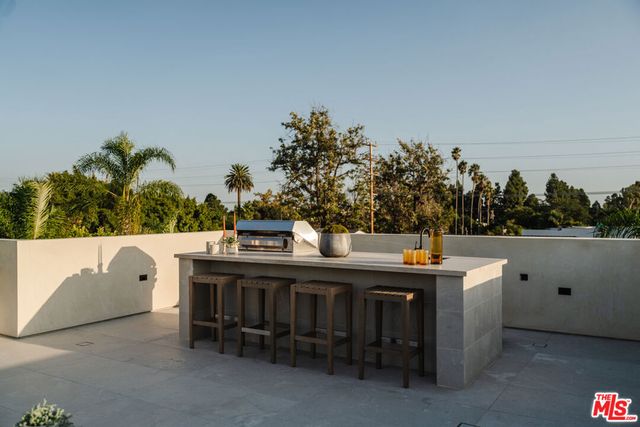 819 N Ogden Drive, Los Angeles, CA 90046