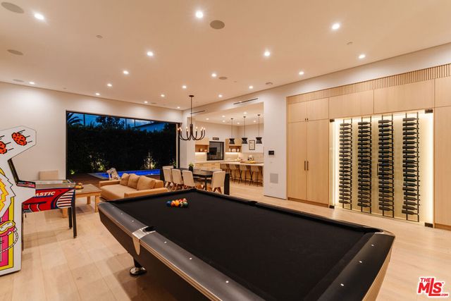 819 N Ogden Drive, Los Angeles, CA 90046
