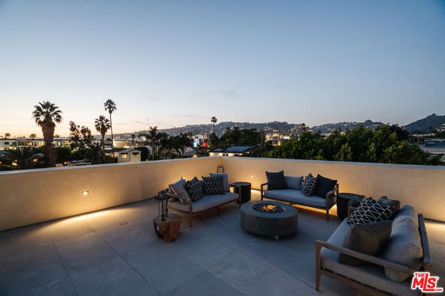 819 N Ogden Drive, Los Angeles, CA 90046