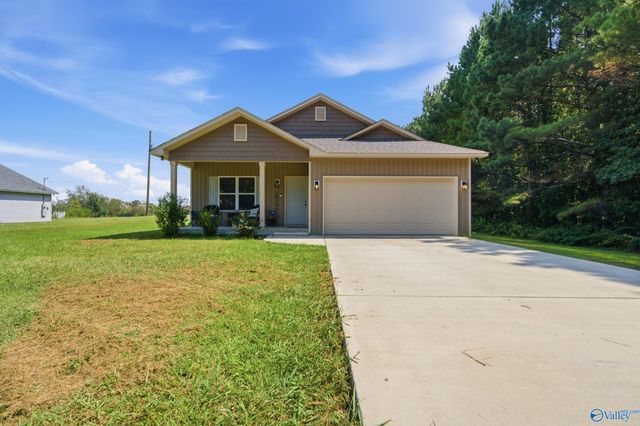 20126 County Road 460, Trinity, AL 35673