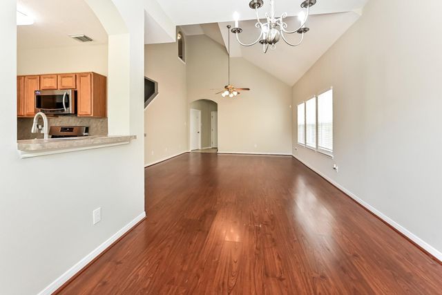 12923 Palm Leaf Court, Houston, TX 77044