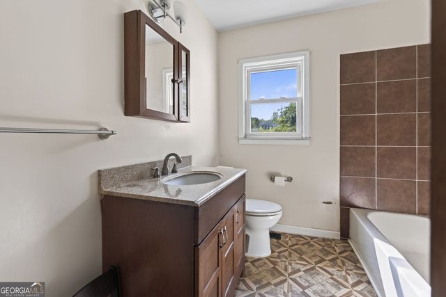 1885 Connally Drive, Atlanta, GA 30344