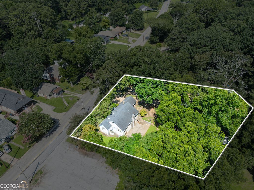 1885 Connally Drive, Atlanta, GA 30344