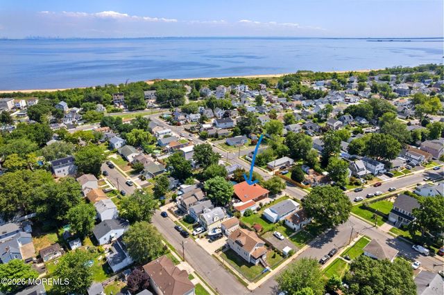 41 Atlantic Avenue, Keansburg, NJ 07734