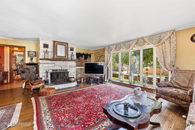 41 Atlantic Avenue, Keansburg, NJ 07734