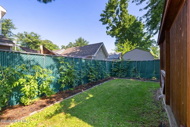 41 Atlantic Avenue, Keansburg, NJ 07734