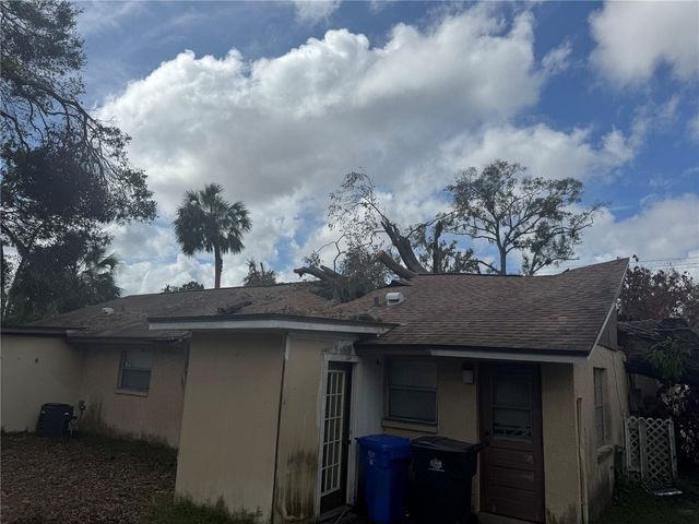 801 N KINGSWAY ROAD, Seffner, FL 33584