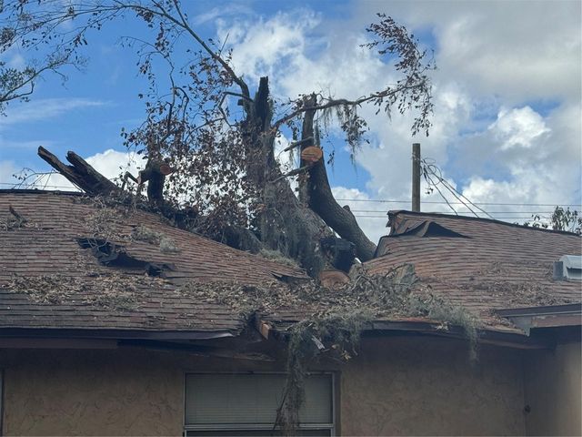 801 N KINGSWAY ROAD, Seffner, FL 33584