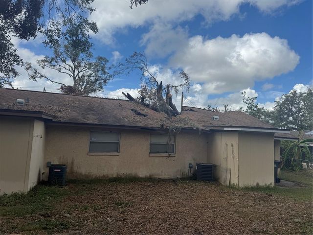 801 N KINGSWAY ROAD, Seffner, FL 33584