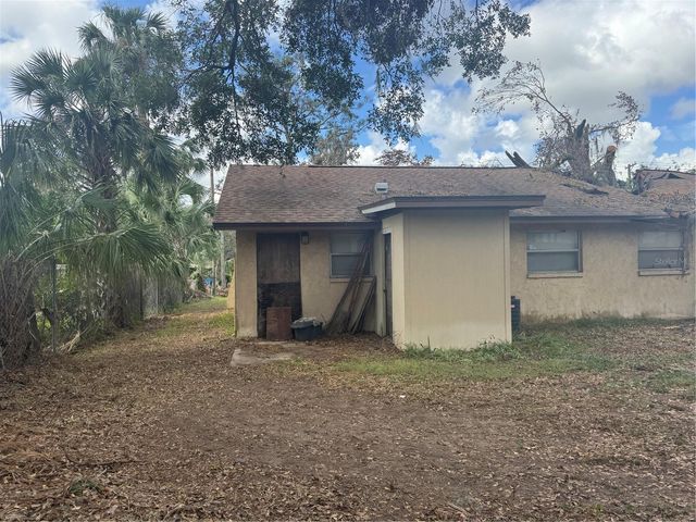 801 N KINGSWAY ROAD, Seffner, FL 33584