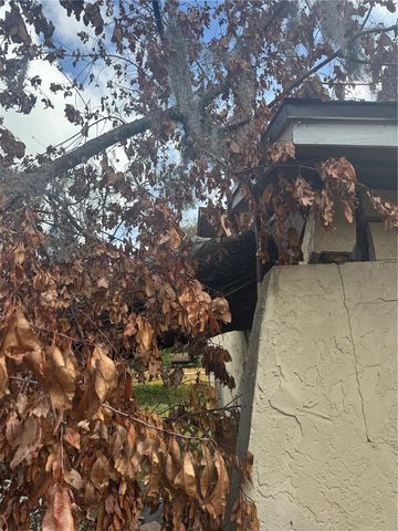 801 N KINGSWAY ROAD, Seffner, FL 33584