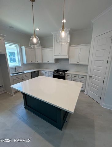 211 Keystone Street, Scott, LA 70583