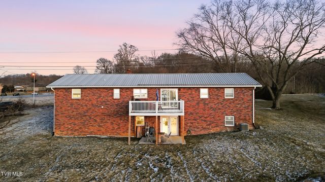 1325 Boones Creek Road, Jonesborough, TN 37659