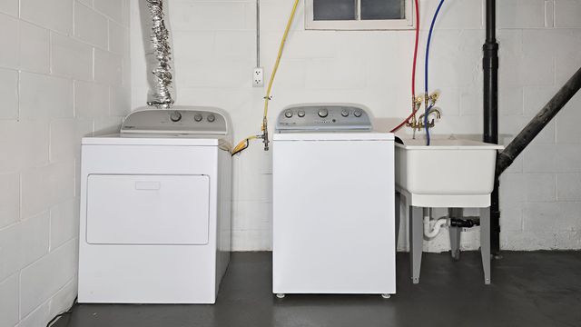 1925 Walsh Lane, Mendota Heights, MN 55118