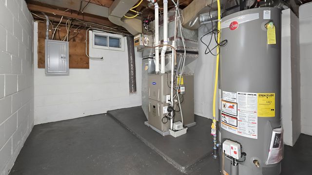 1925 Walsh Lane, Mendota Heights, MN 55118