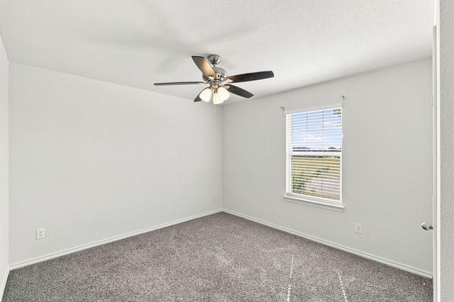 1100 Canterbury Lane, Ennis, TX 75119
