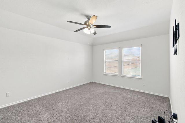 1100 Canterbury Lane, Ennis, TX 75119