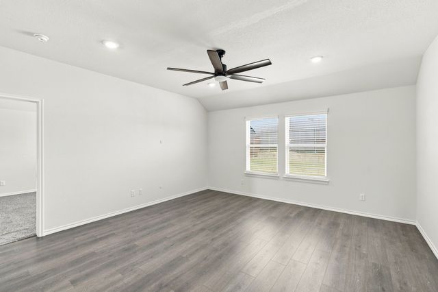 1100 Canterbury Lane, Ennis, TX 75119