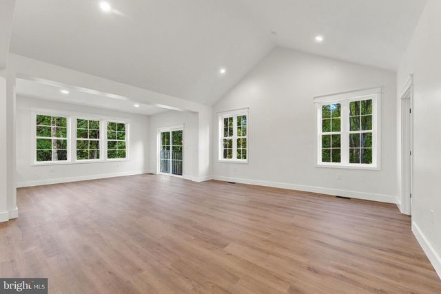 9389 OLD TURNPIKE RD, Culpeper, VA 22701