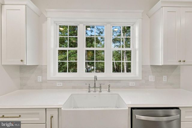 9389 OLD TURNPIKE RD, Culpeper, VA 22701