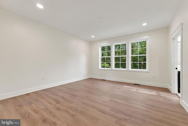 9389 OLD TURNPIKE RD, Culpeper, VA 22701