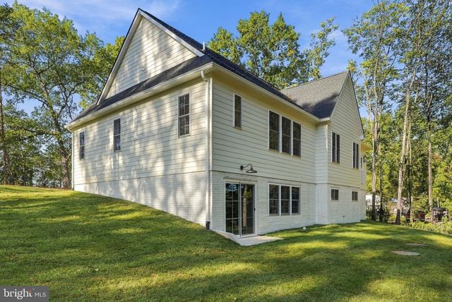 9389 OLD TURNPIKE RD, Culpeper, VA 22701