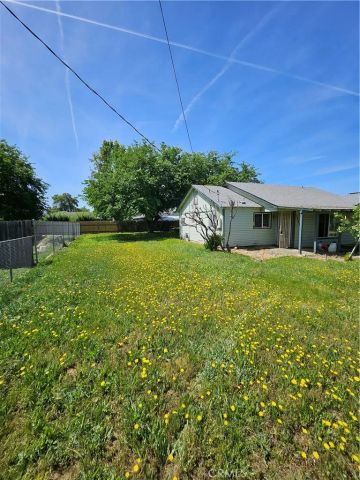 1343 Feather, Oroville, CA 95965