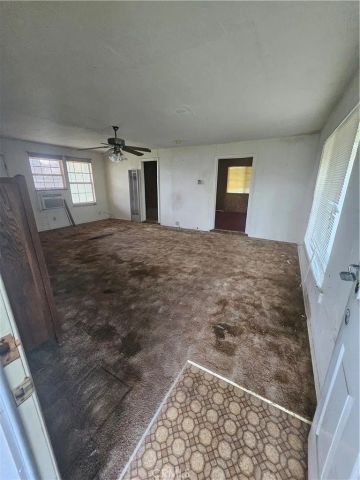 1343 Feather, Oroville, CA 95965