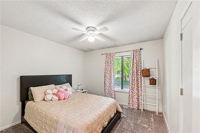 14426 W 92nd Terrace, Lenexa, KS 66215