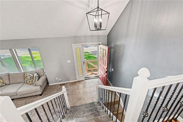 14426 W 92nd Terrace, Lenexa, KS 66215