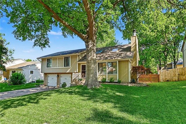 14426 W 92nd Terrace, Lenexa, KS 66215