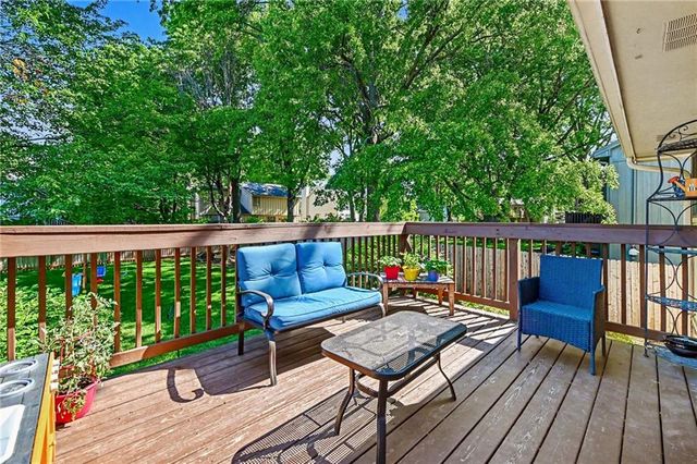 14426 W 92nd Terrace, Lenexa, KS 66215