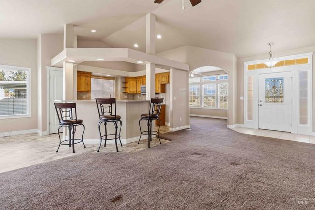 11439 W Mission Pointe Dr, Nampa, ID 83651