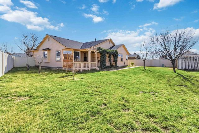 11439 W Mission Pointe Dr, Nampa, ID 83651