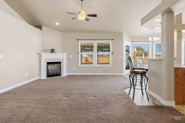 11439 W Mission Pointe Dr, Nampa, ID 83651