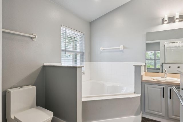 655 EAGLE POINTE S, Kissimmee, FL 34746