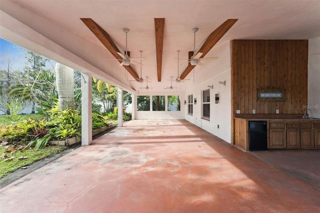 655 EAGLE POINTE S, Kissimmee, FL 34746