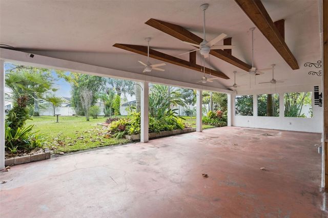 655 EAGLE POINTE S, Kissimmee, FL 34746