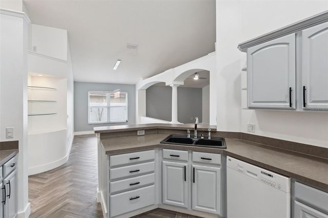 655 EAGLE POINTE S, Kissimmee, FL 34746