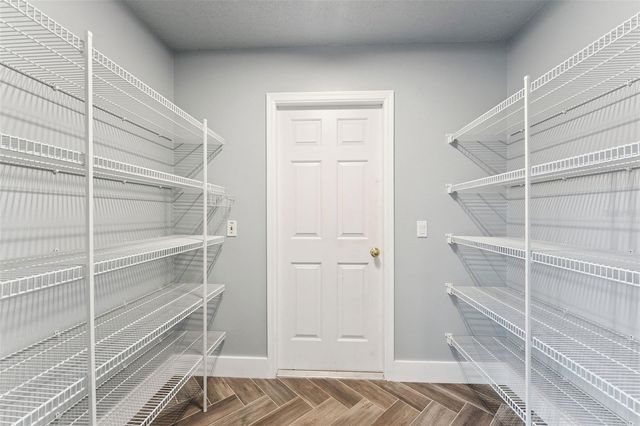 655 EAGLE POINTE S, Kissimmee, FL 34746